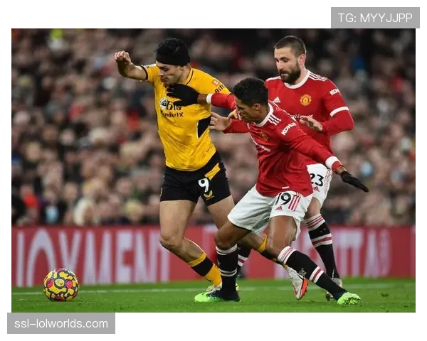 狼队开赛11轮不胜持续垫底,换帅难改颓势 狼队开赛11轮不胜持续垫底,换帅难改颓势