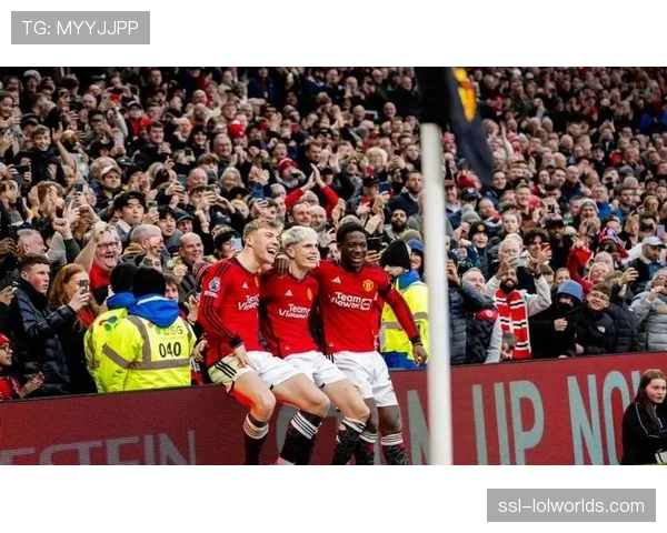 曼城2-0领先遭热刺逼平，争冠之路遭遇重大挫折