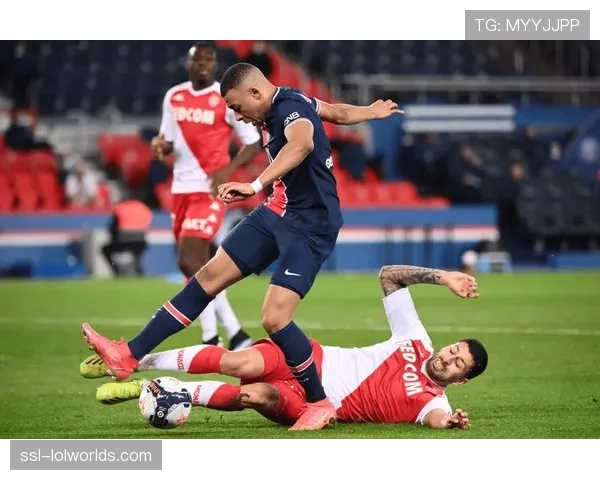 里昂主帅表示已仔细研究对手定位球录像，并找到应对策略