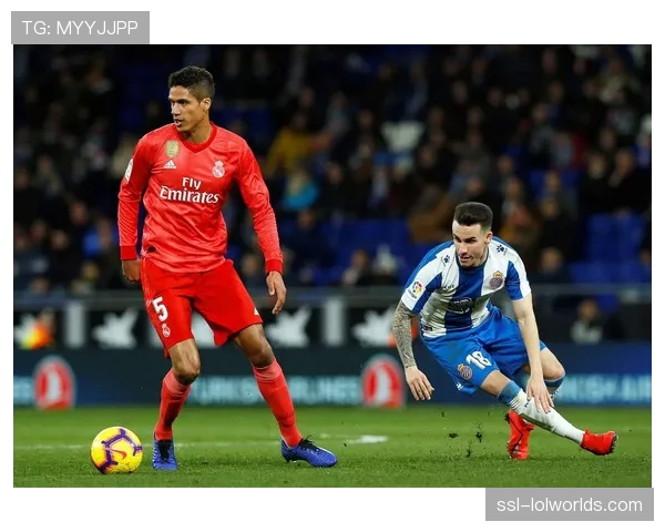 朗斯2-1逆转里尔赢下北方德比，升至积分榜第四位